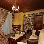 Menalia & κτημα κουμπουρη 3*
