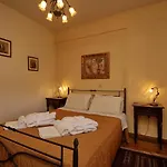 Menalia & κτημα κουμπουρη