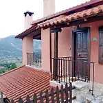 Menalia & κτημα κουμπουρη 3*
