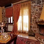 Menalia & κτημα κουμπουρη
