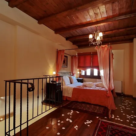 Menalia & κτημα κουμπουρη Apartmanhotel 3*