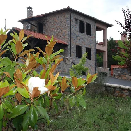 Menalia & κτημα κουμπουρη