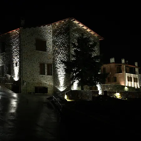 Ξενοδοχείο με διαμερίσματα Menalia Villas&suites κτημα κουμπουρη Λεβίδι