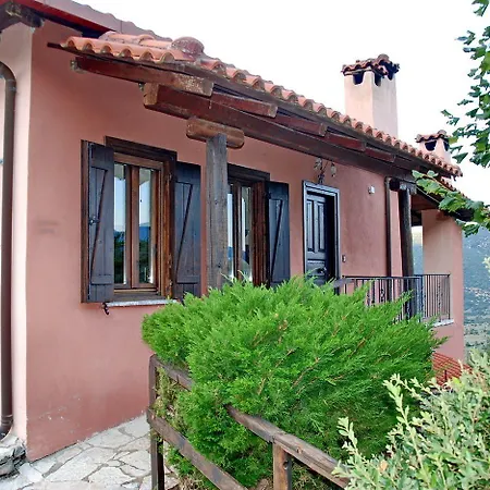 Menalia & κτημα κουμπουρη Levídhion