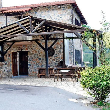 Menalia & κτημα κουμπουρη