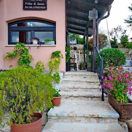 Menalia & κτημα κουμπουρη 3* Levídhion