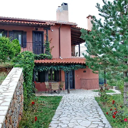 아파트호텔 Menalia & κτημα κουμπουρη 3*