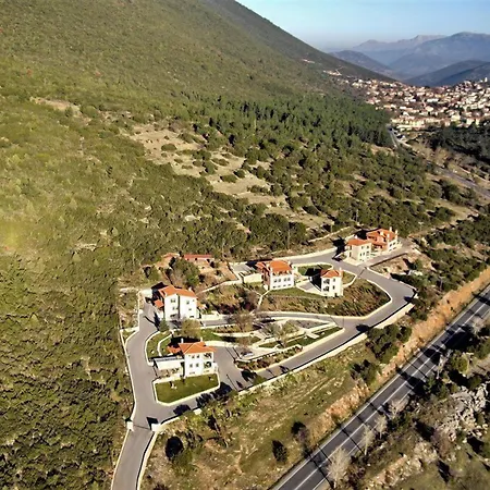 아파트호텔 Menalia & κτημα κουμπουρη Levídhion