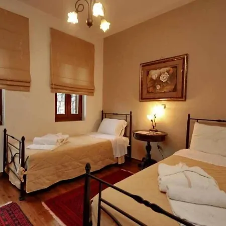 Menalia & κτημα κουμπουρη 3*