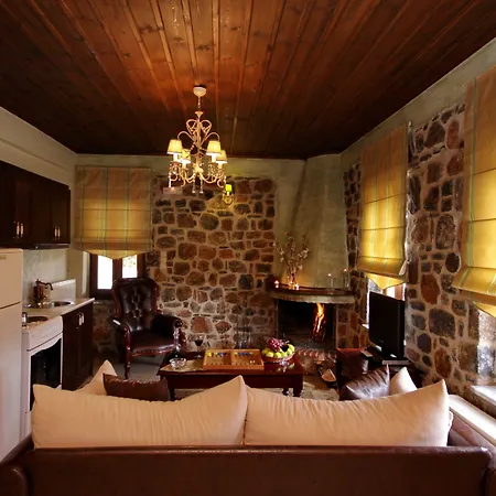 Menalia & κτημα κουμπουρη Appart hôtel 3*