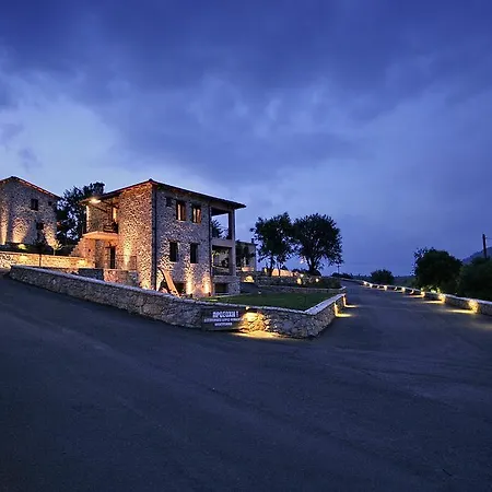 아파트호텔 Menalia & κτημα κουμπουρη Levídhion