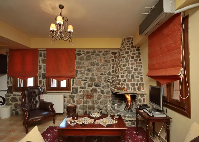 Ξενοδοχείο με διαμερίσματα Menalia Villas&suites κτημα κουμπουρη