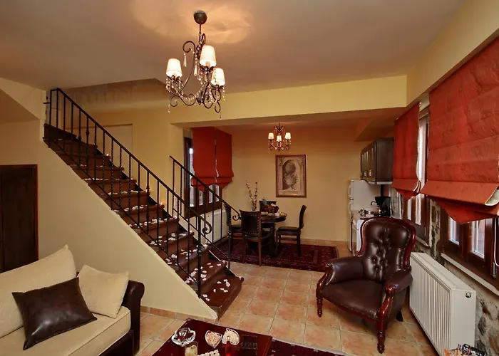 Ξενοδοχείο με διαμερίσματα Menalia Villas&suites κτημα κουμπουρη