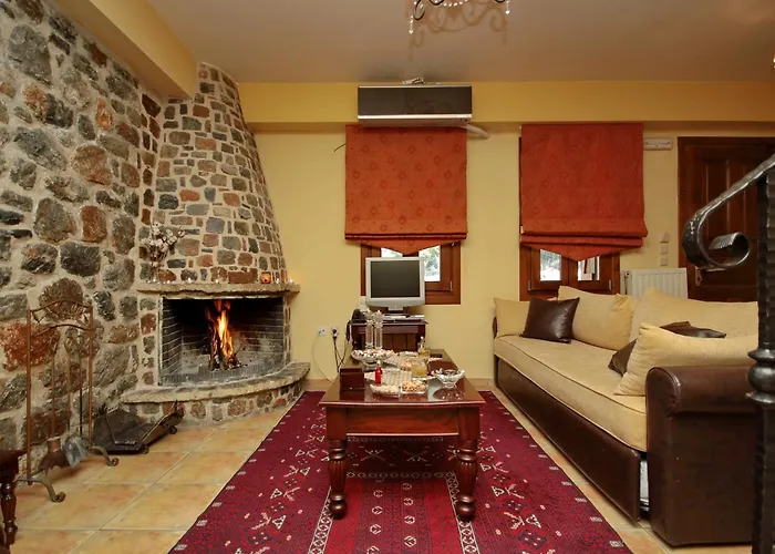 Aparthotel Menalia & κτημα κουμπουρη