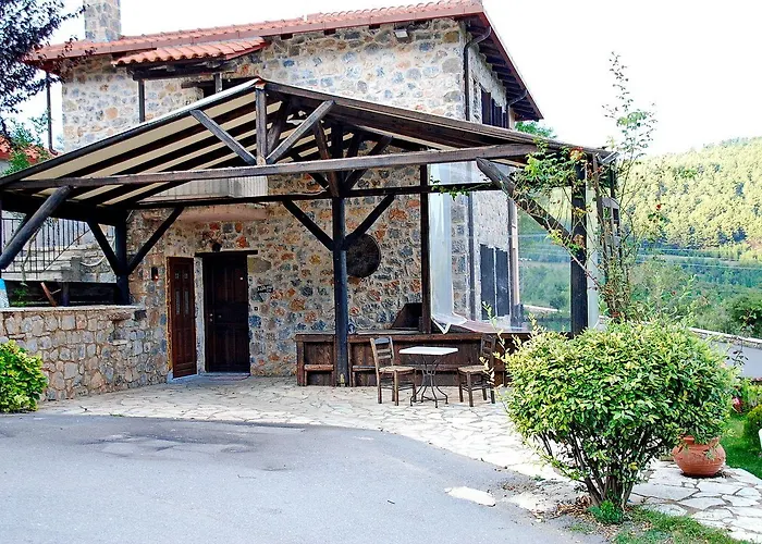 Menalia & κτημα κουμπουρη