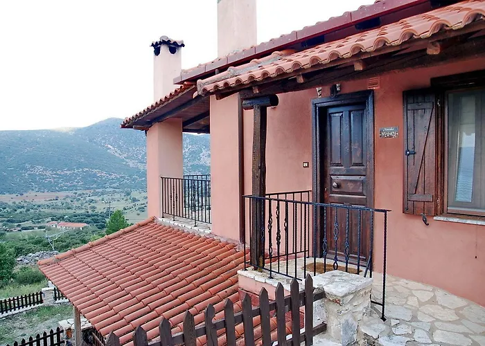 Menalia & κτημα κουμπουρη 3*