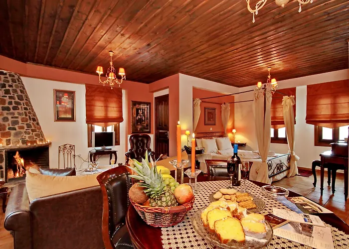 Ξενοδοχείο με διαμερίσματα Menalia Villas&suites κτημα κουμπουρη